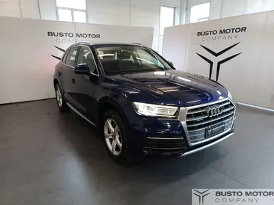 Audi Q5 40 2.0 tdi mhev 12V Business Advanced quattro s-tronic del 2021 usata a Olgiate Olona