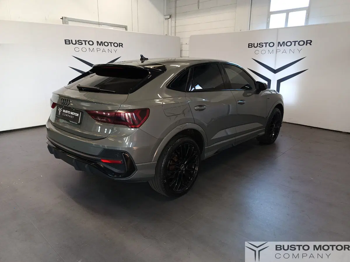 Audi Q3 Sportback usata a Varese (4)