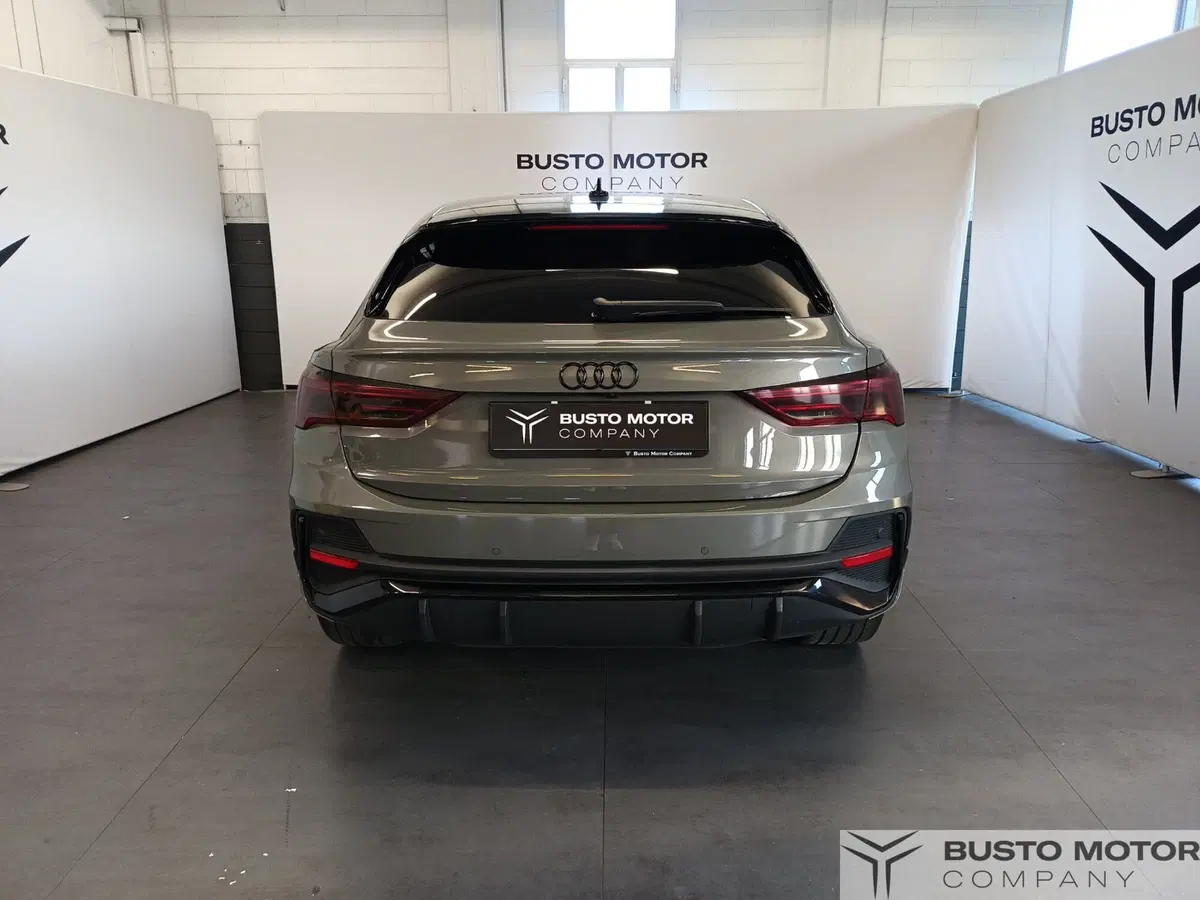 Audi Q3 Sportback usata a Varese (5)