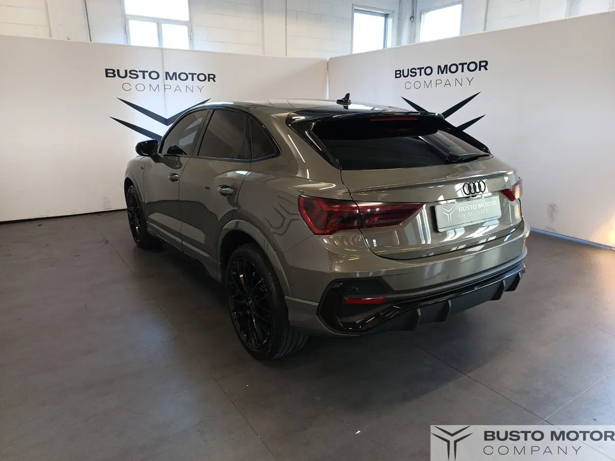 Audi Q3 Sportback usata a Varese (6)