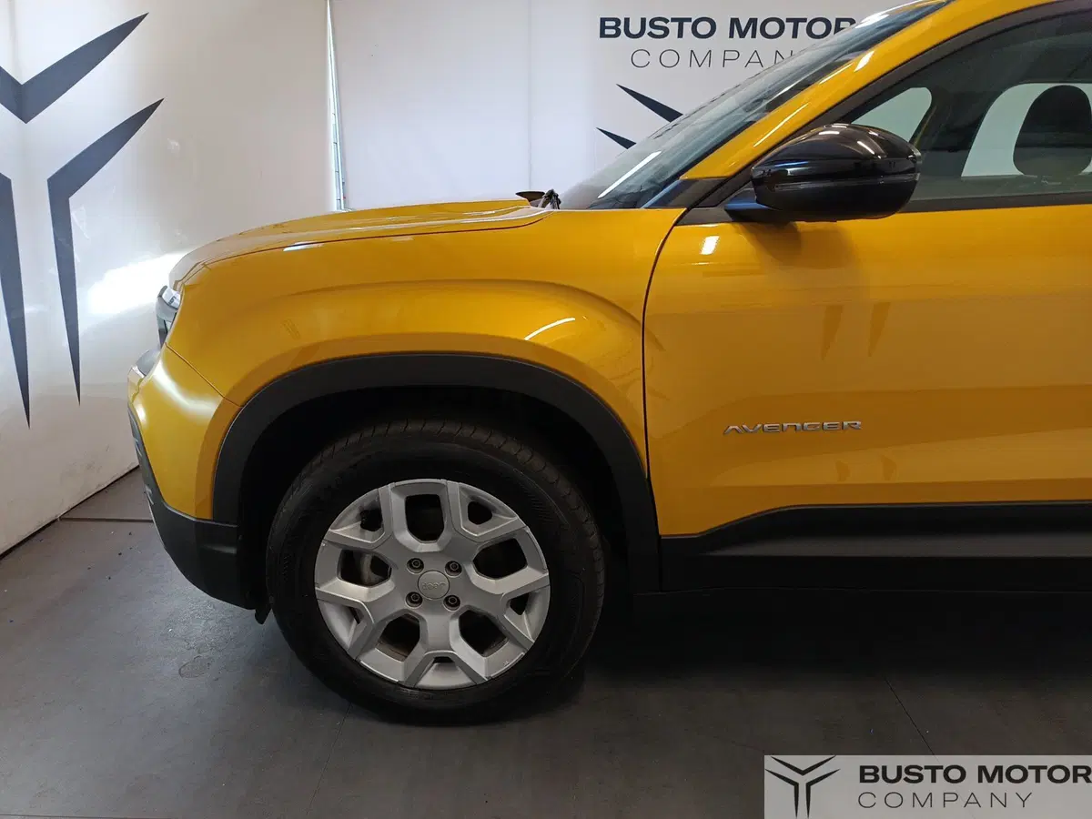 Jeep Avenger usata a Varese (7)
