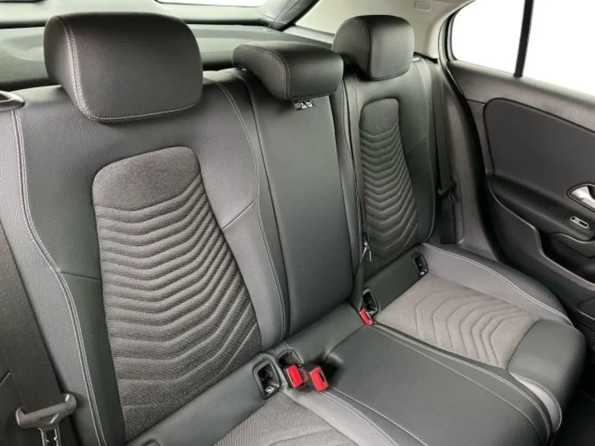 Mercedes-Benz Classe A Sedan usata a Verona (16)
