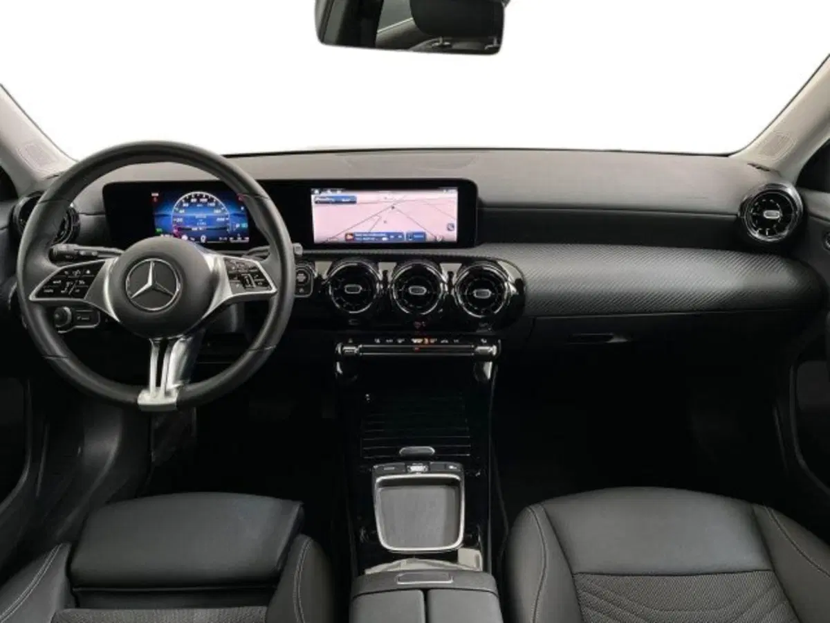 Mercedes-Benz Classe A Sedan usata a Verona (9)