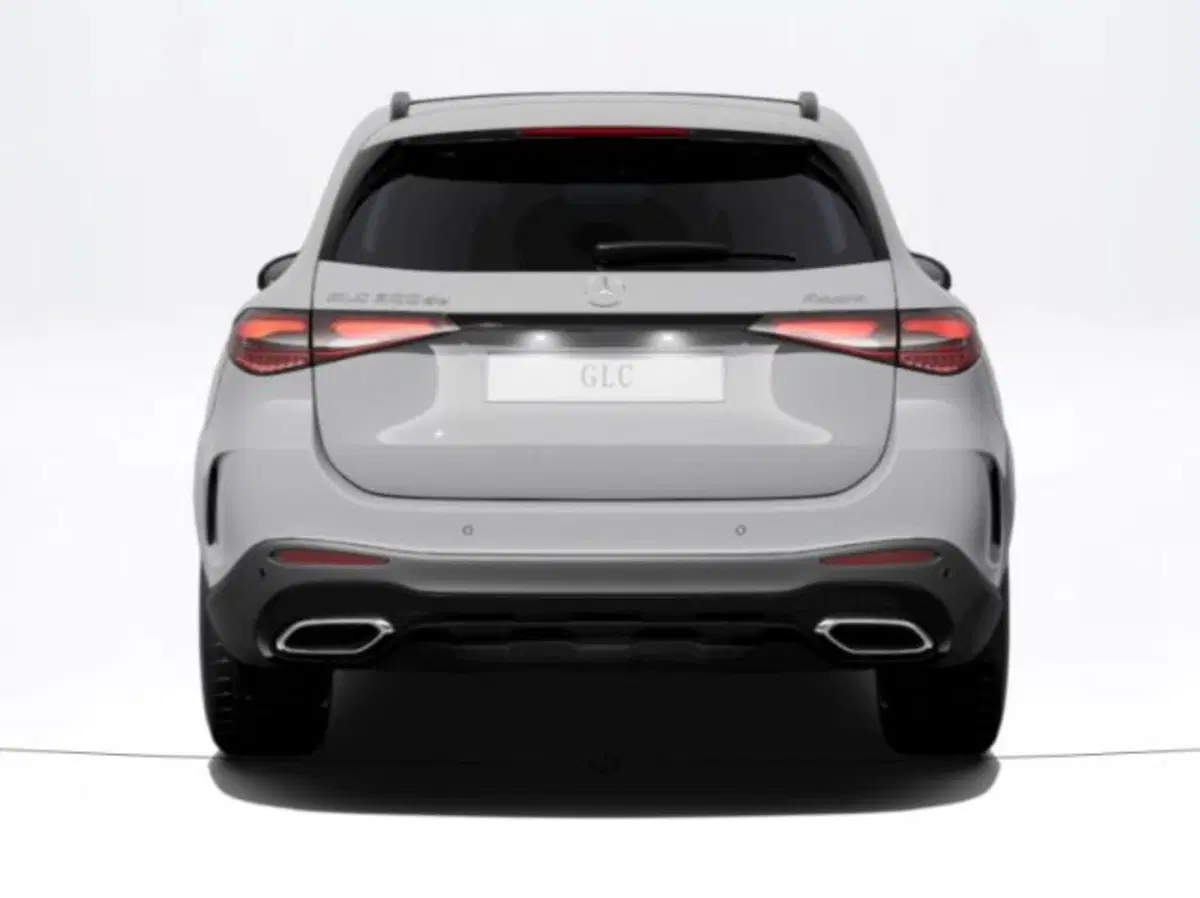 Mercedes-Benz GLC nuova a Verona (4)