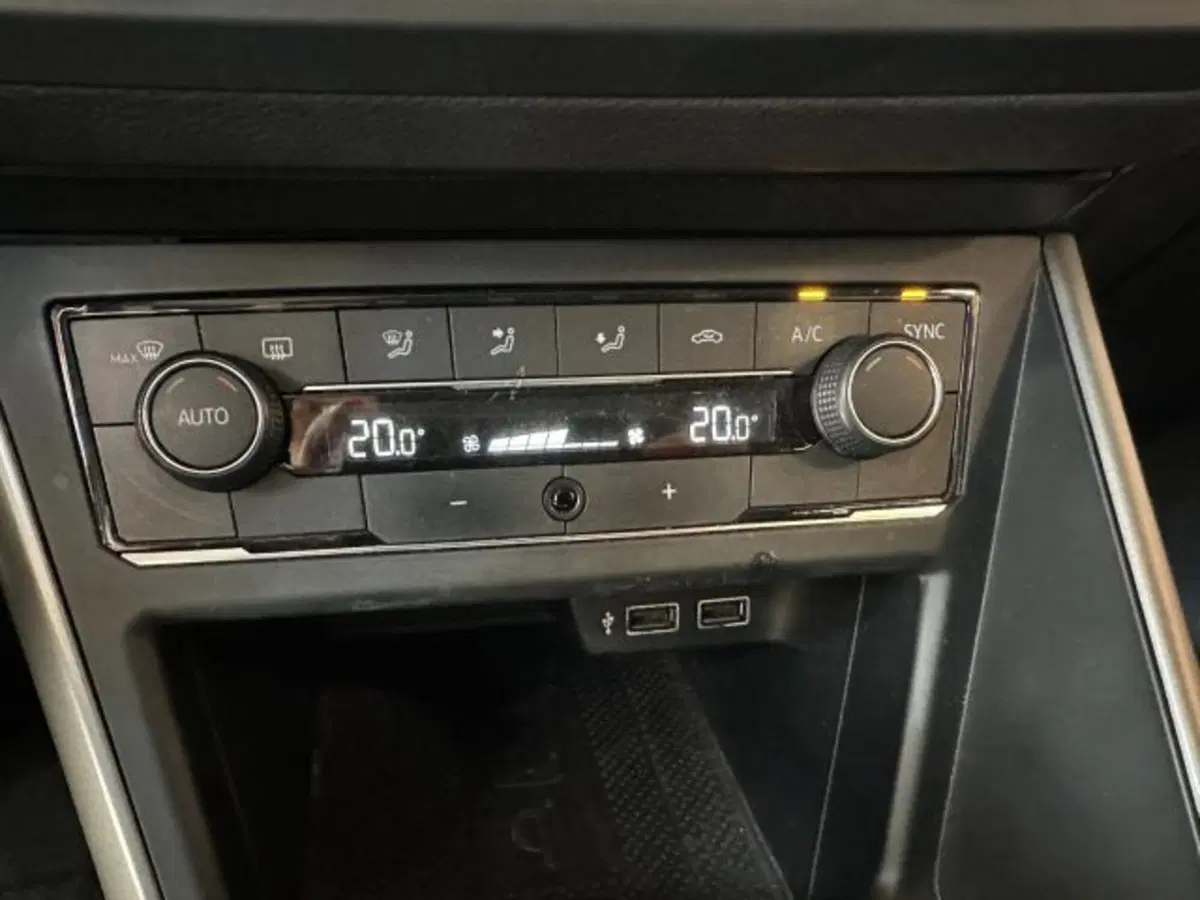 Volkswagen Polo usata a Vicenza (12)