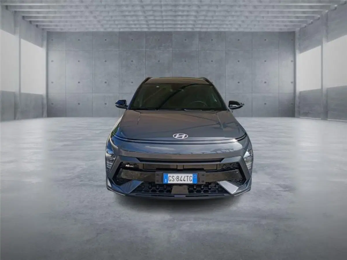 Hyundai Kona usata a Bari (2)