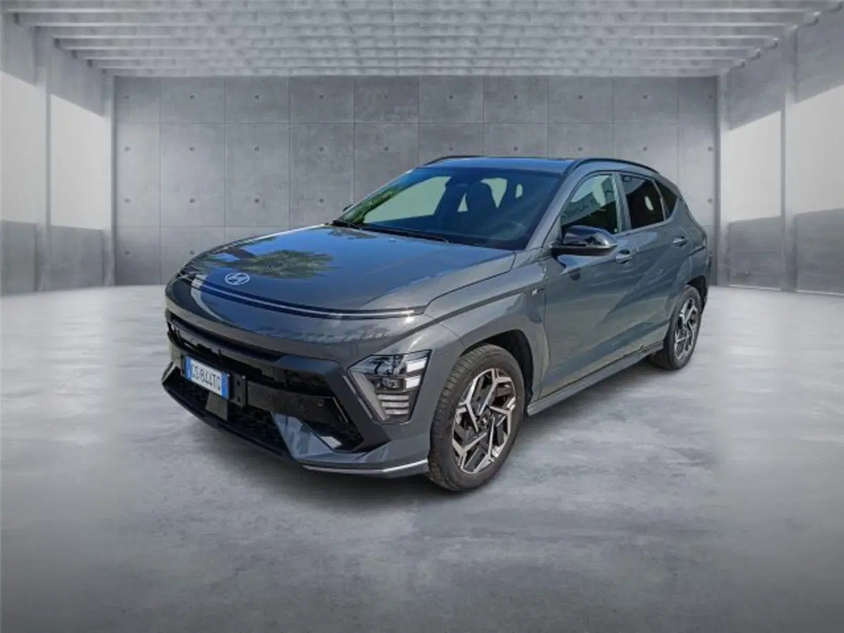Hyundai Kona usata a Bari (3)