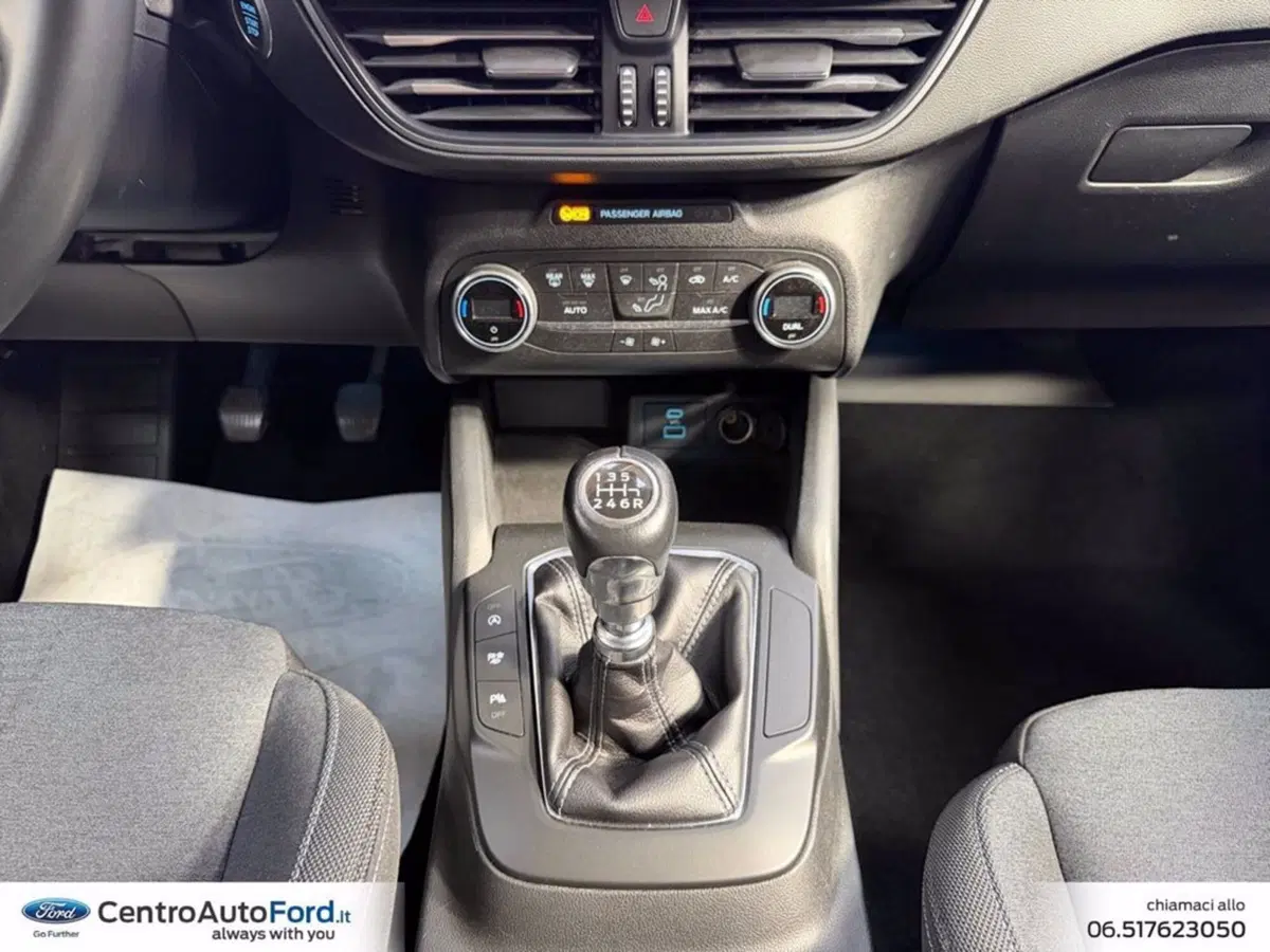 Ford Focus Station Wagon usata a Roma (11)