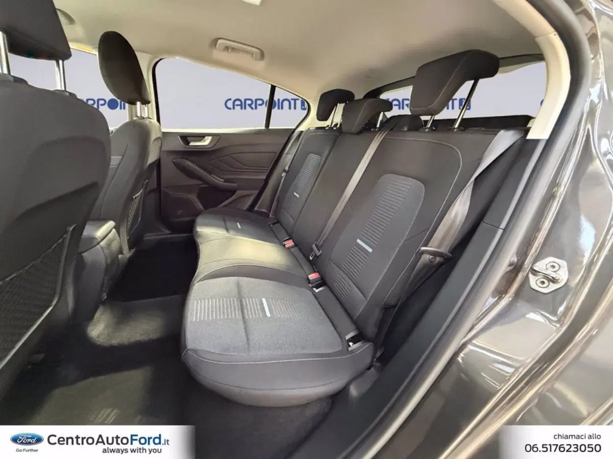 Ford Focus Station Wagon usata a Roma (13)