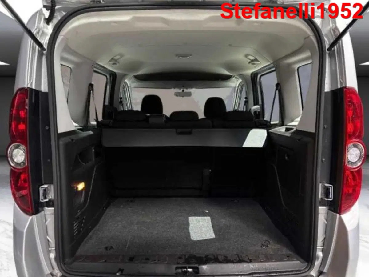 Opel Combo Tour usata a Bologna (7)