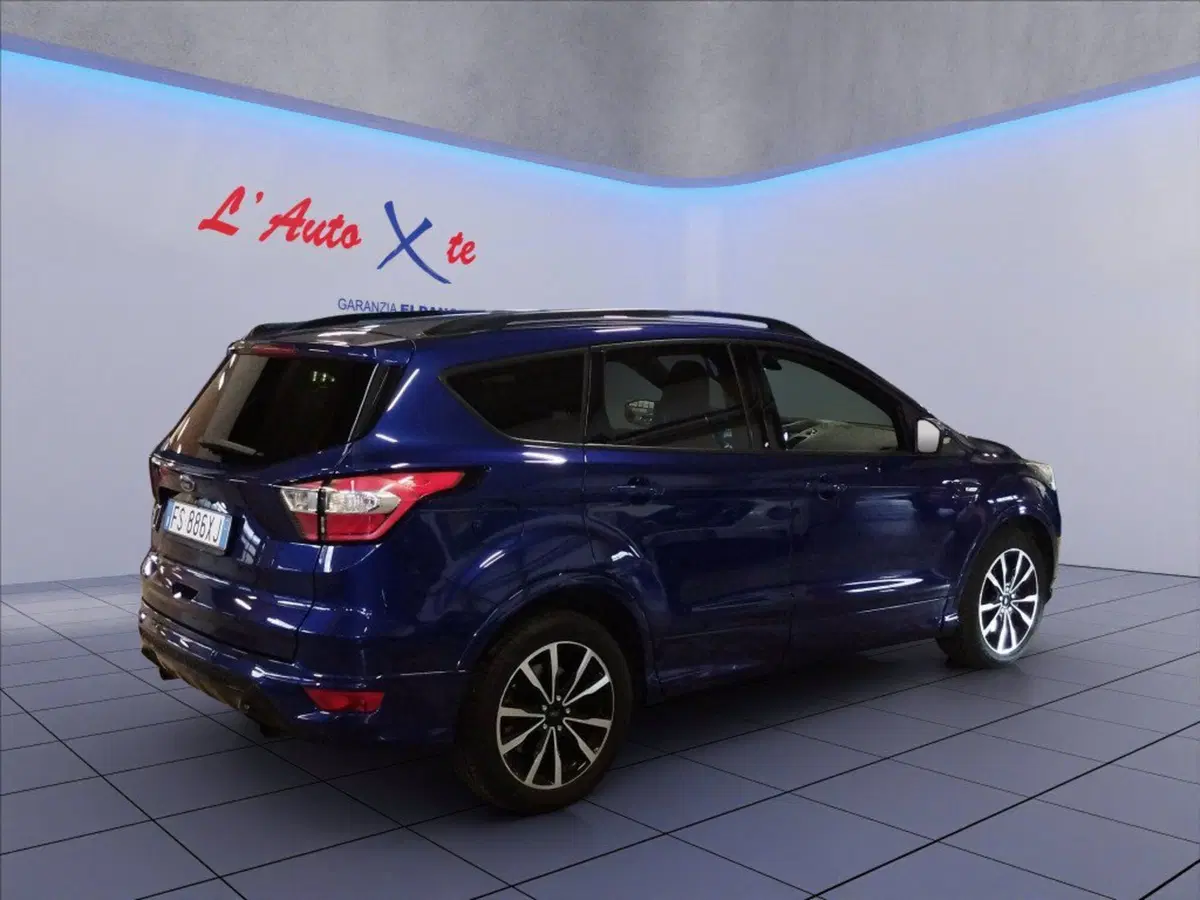 Ford Kuga usata a Milano (7)