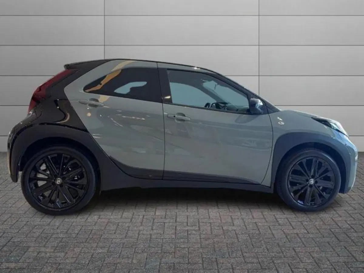 Toyota Aygo X usata a Sassari (3)