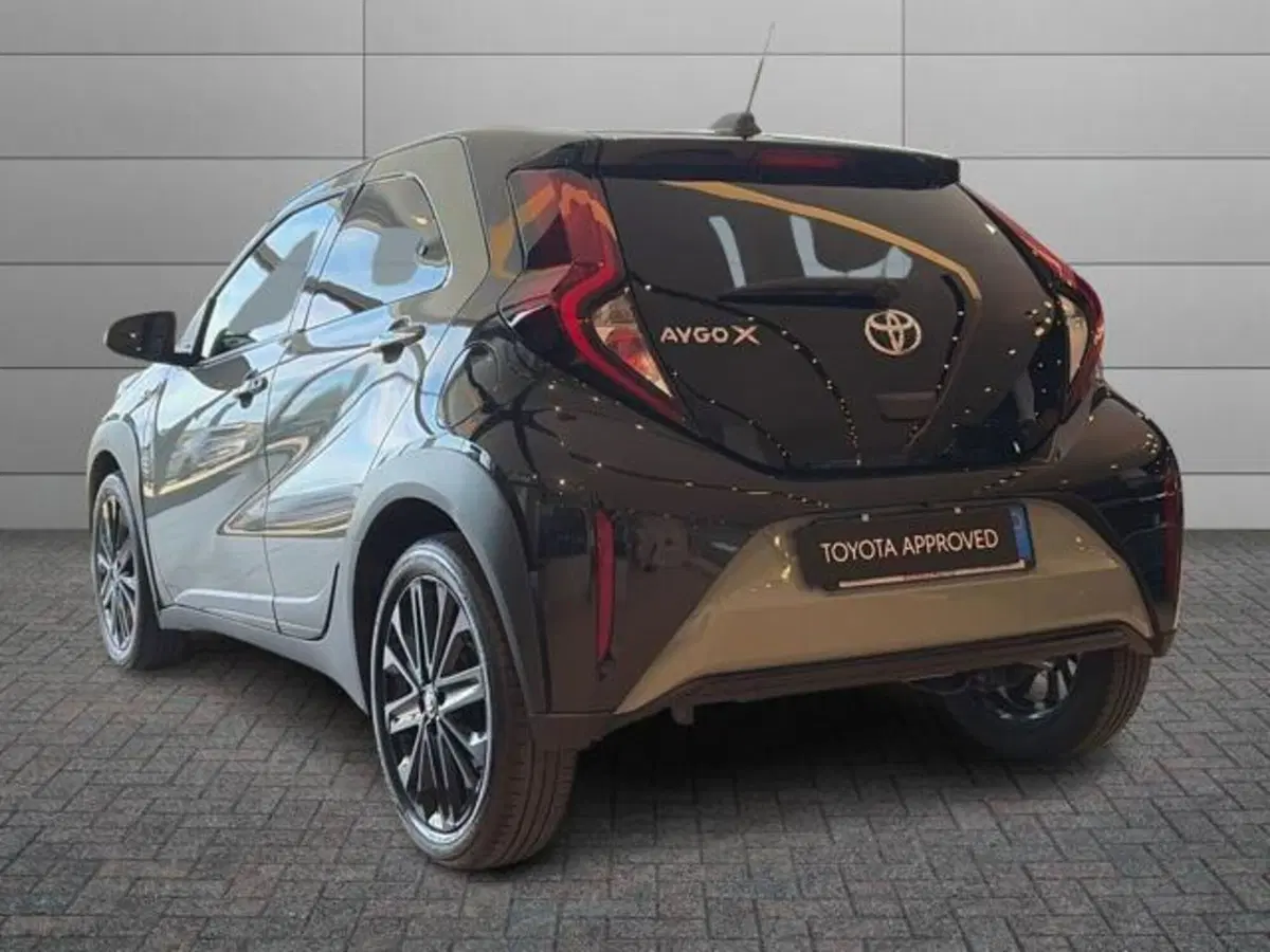 Toyota Aygo X usata a Sassari (4)