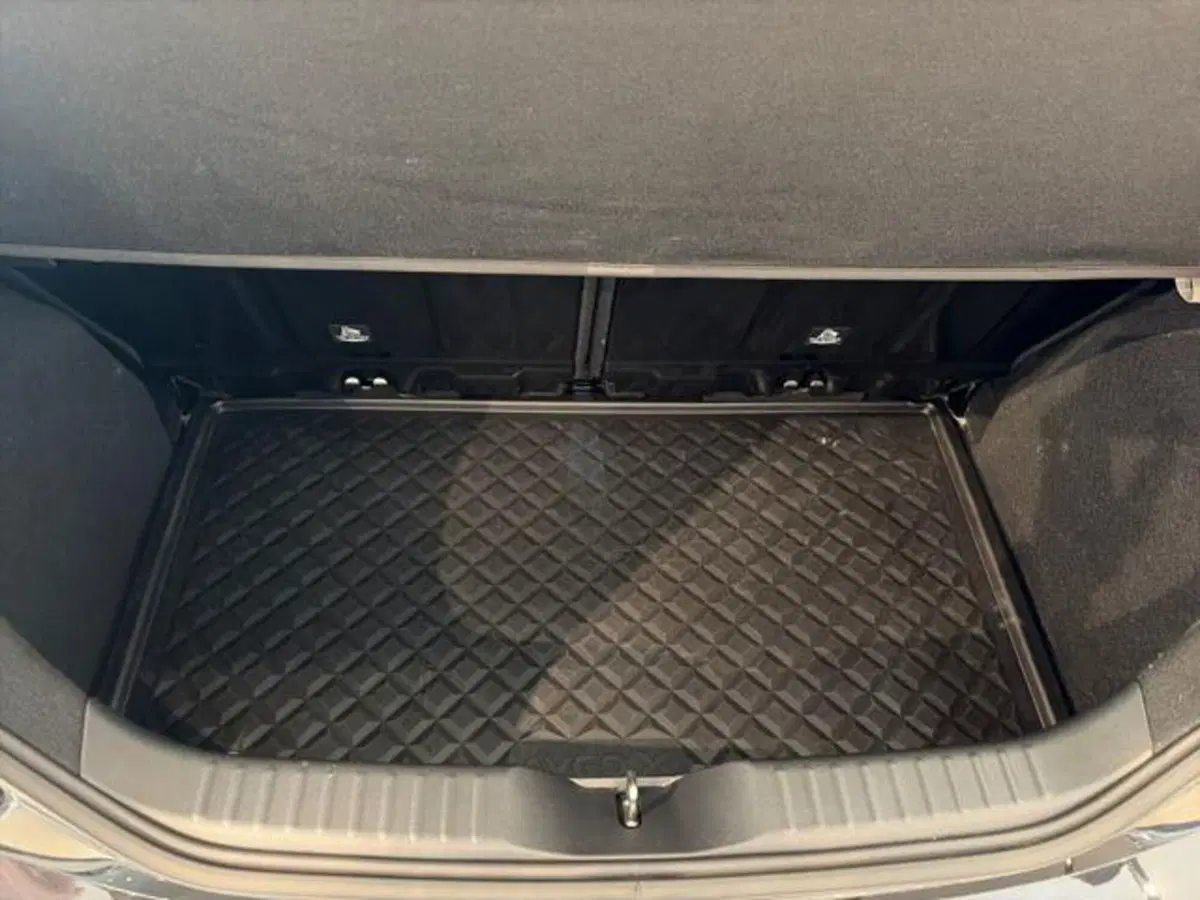 Toyota Aygo X usata a Sassari (5)