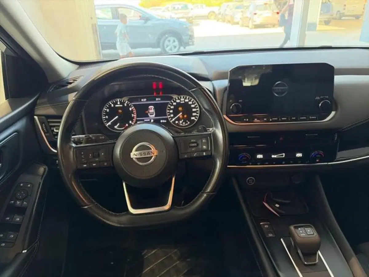 Nissan Qashqai usata a Sassari (9)