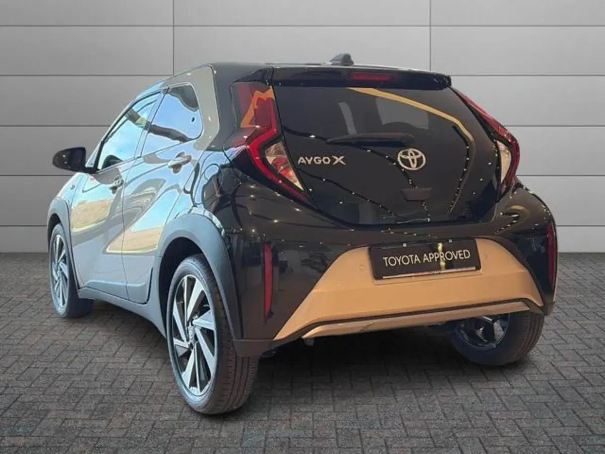 Toyota Aygo X usata a Sassari (4)