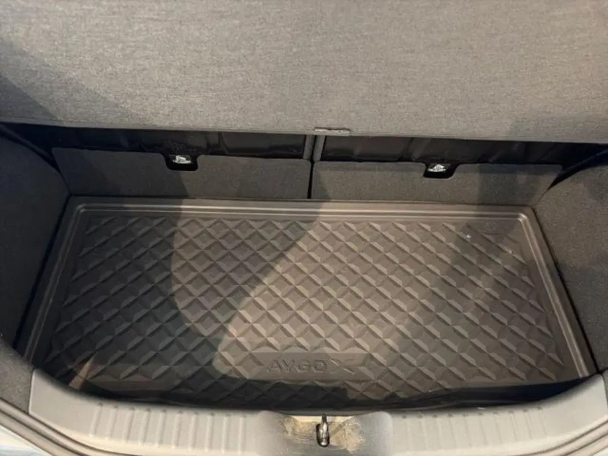 Toyota Aygo X usata a Sassari (5)
