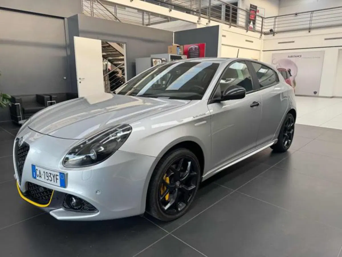 Alfa Romeo Giulietta usata a Vercelli (3)
