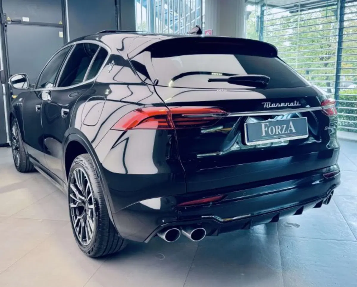 Maserati Grecale usata a Torino (6)