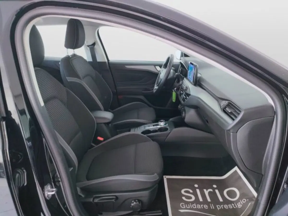 Ford Focus Station Wagon usata a Teramo (11)