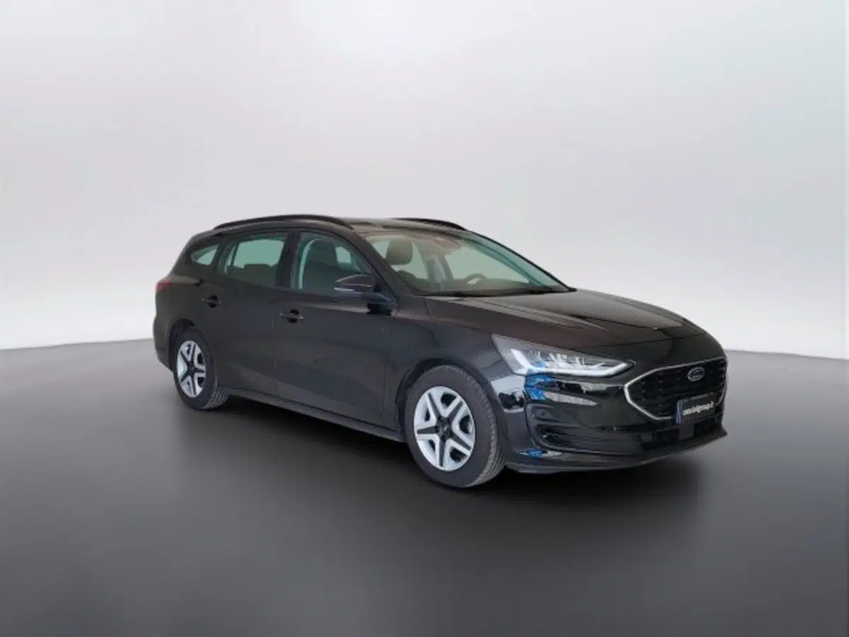 Ford Focus Station Wagon usata a Teramo (3)