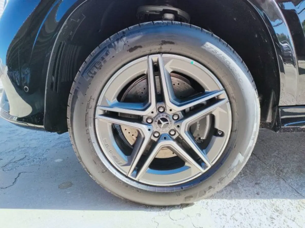 Mercedes-Benz GLE SUV nuova a Teramo (7)