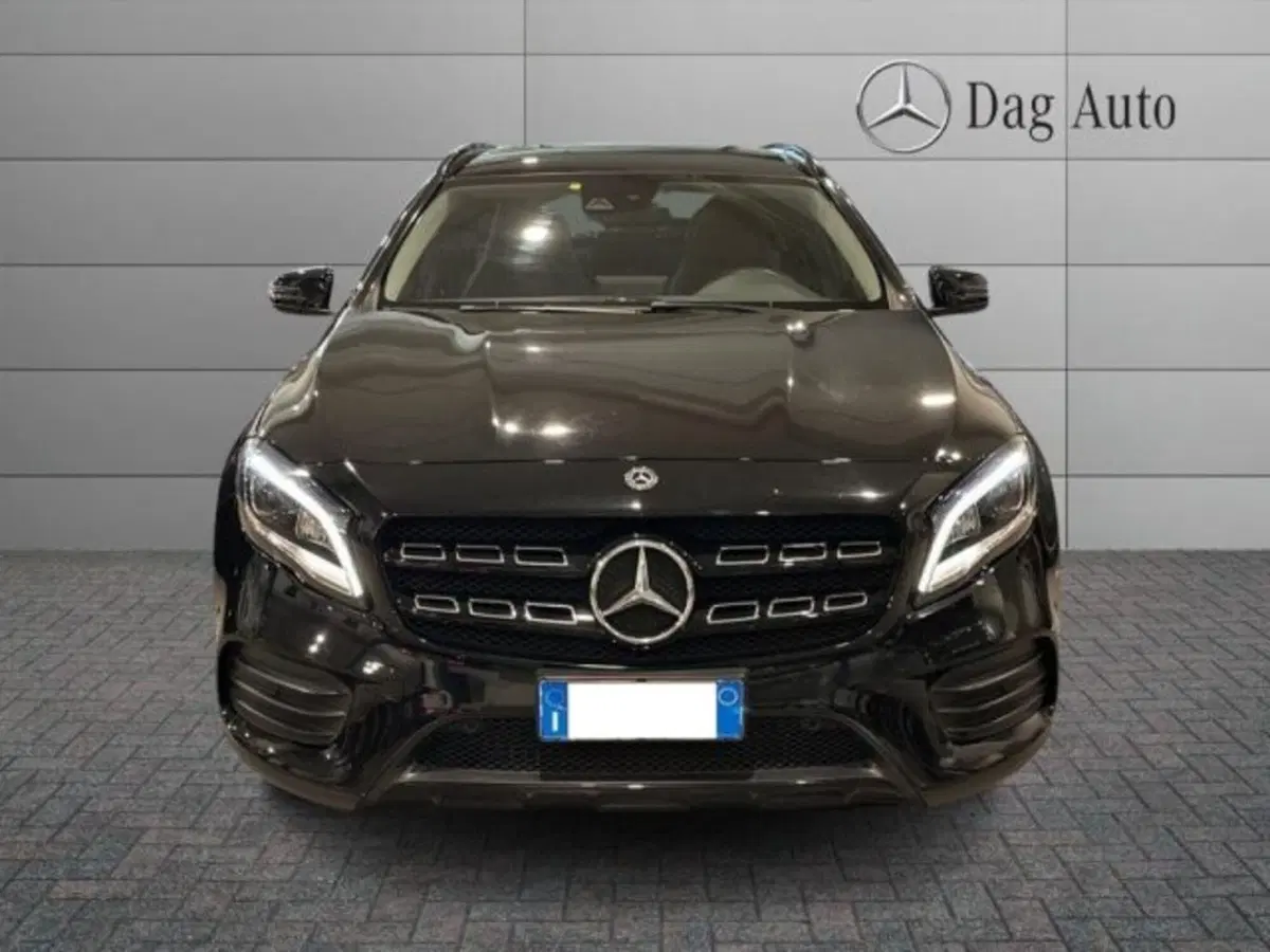 Mercedes-Benz GLA SUV usata a Avellino (3)