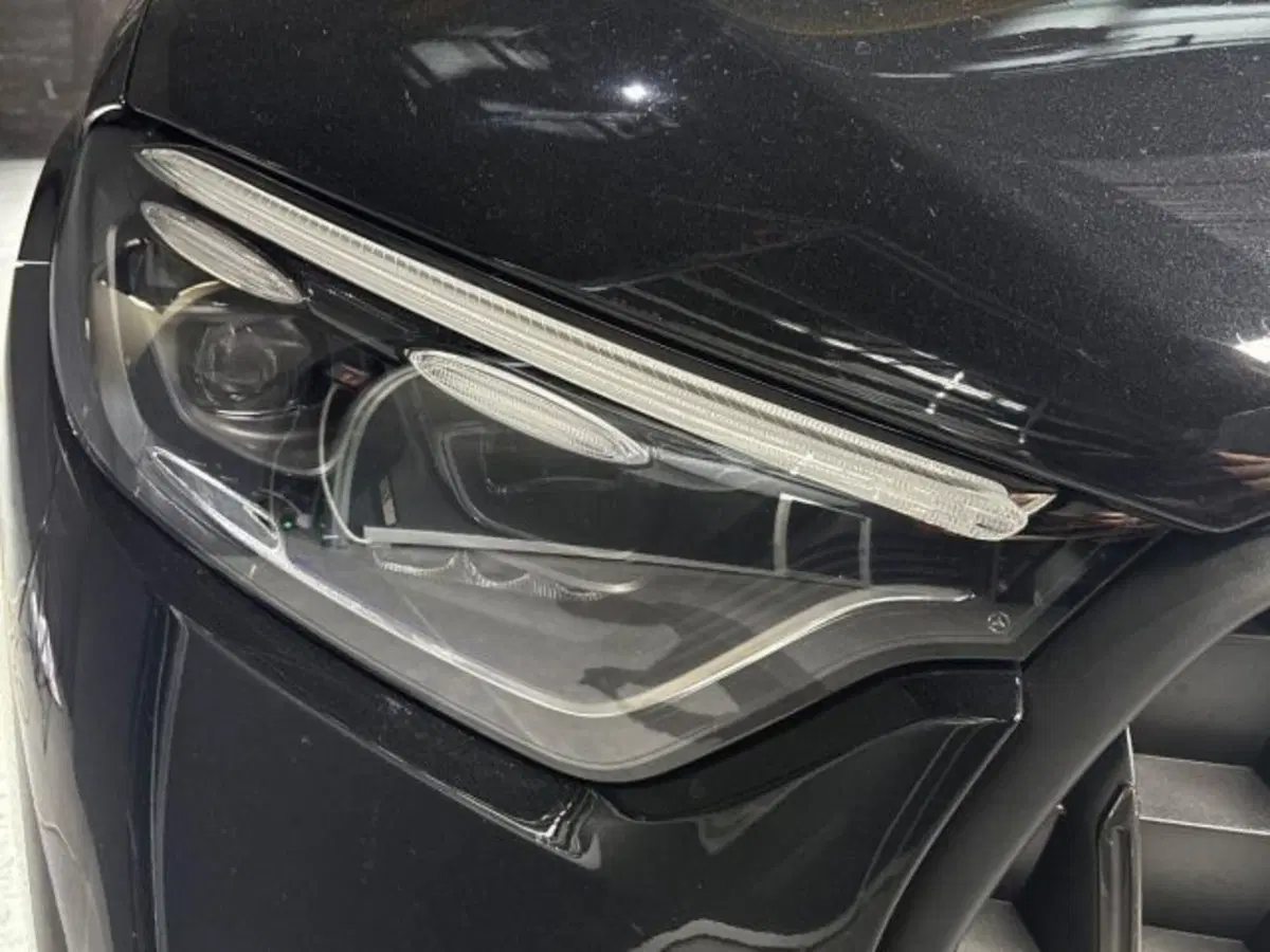 Mercedes-Benz EQE SUV usata a Bologna (7)