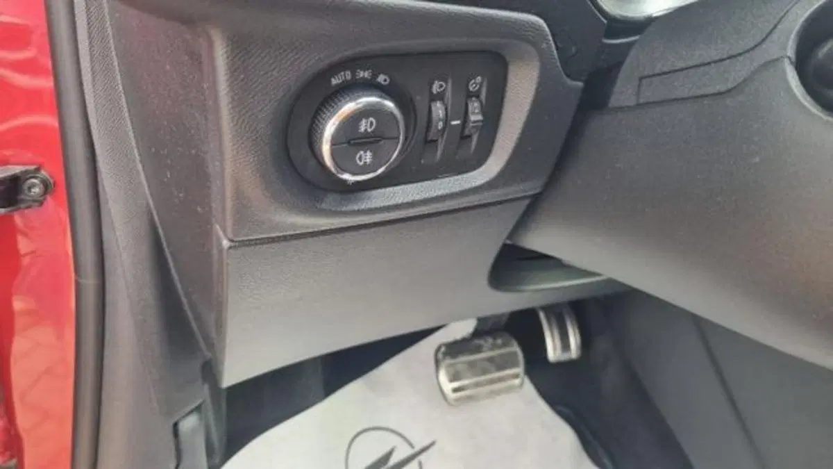 Opel Corsa usata a Savona (10)