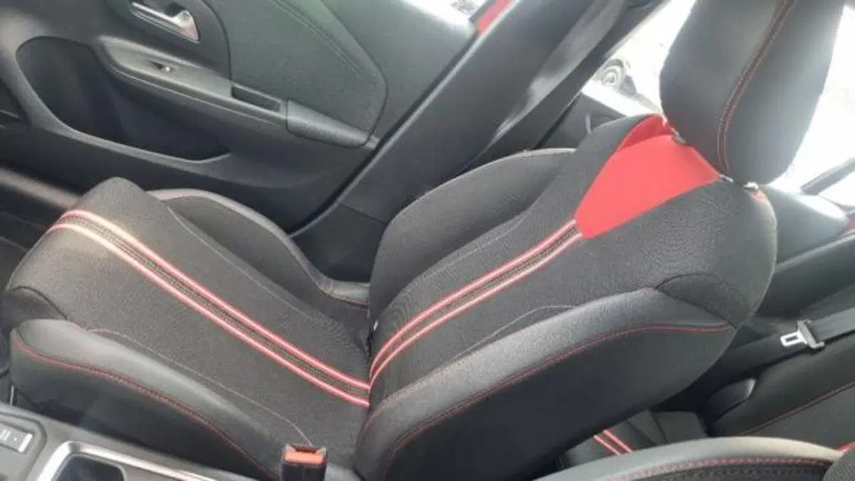 Opel Corsa usata a Savona (11)