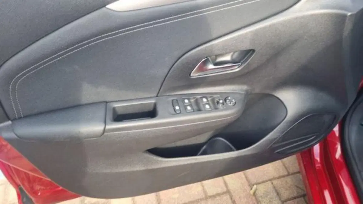 Opel Corsa usata a Savona (8)