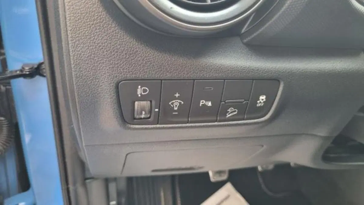 Hyundai Kona usata a Savona (14)