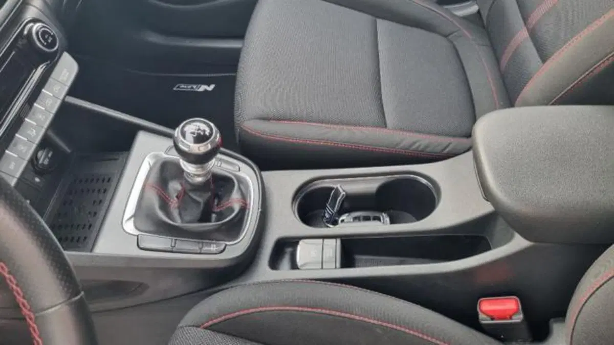 Hyundai Kona usata a Savona (16)