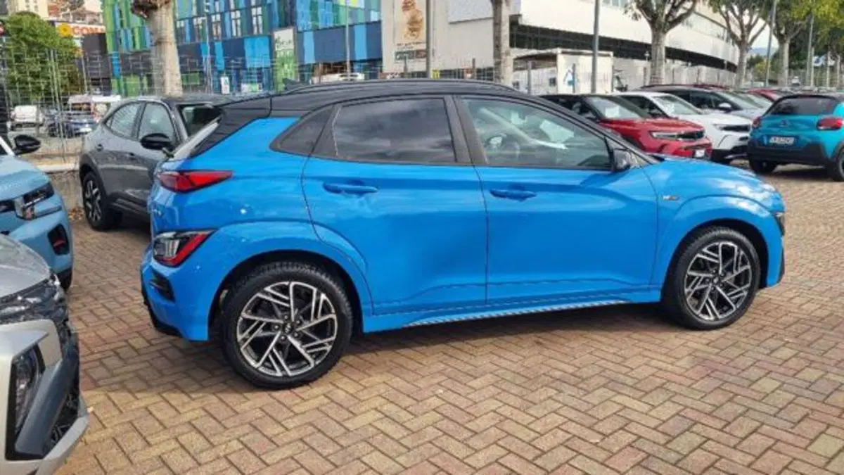 Hyundai Kona usata a Savona (4)