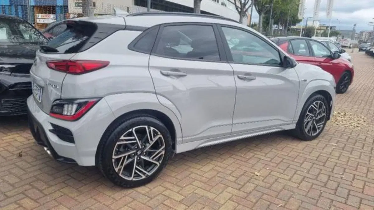 Hyundai Kona usata a Savona (5)