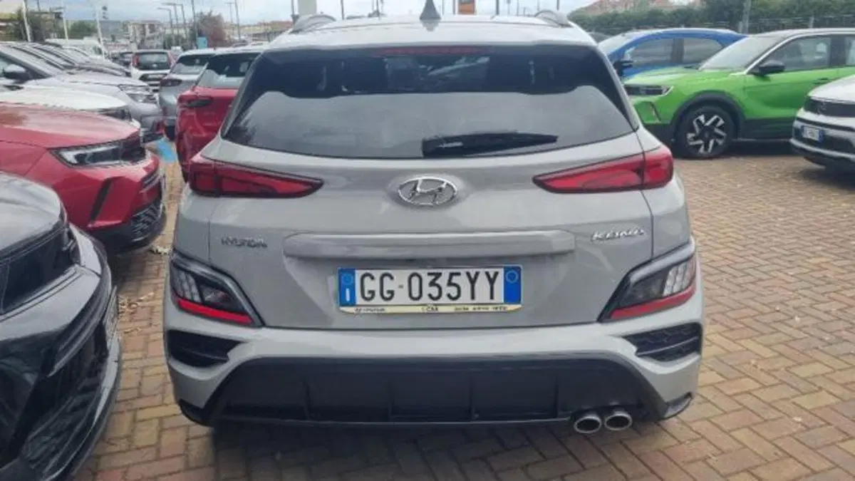 Hyundai Kona usata a Savona (6)