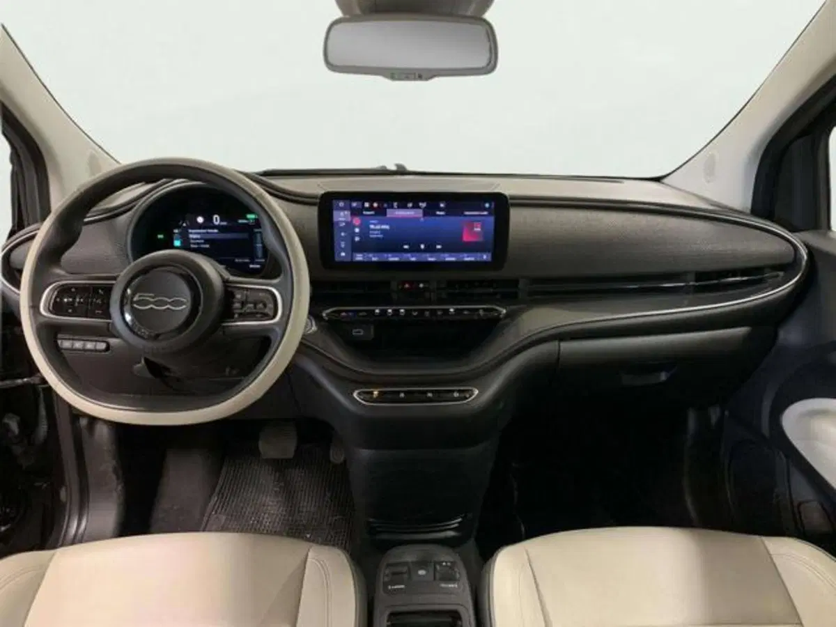 Fiat 500e usata a Firenze (10)