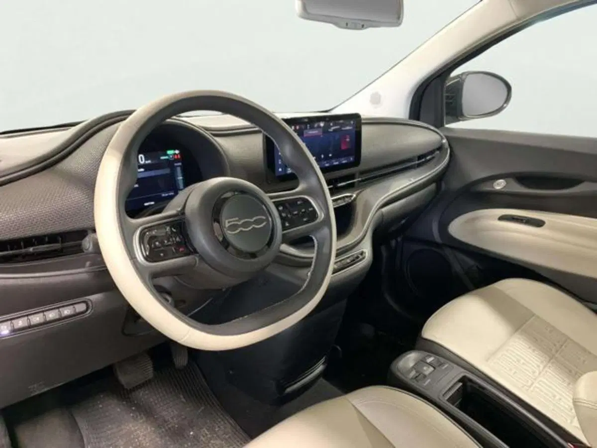 Fiat 500e usata a Firenze (14)