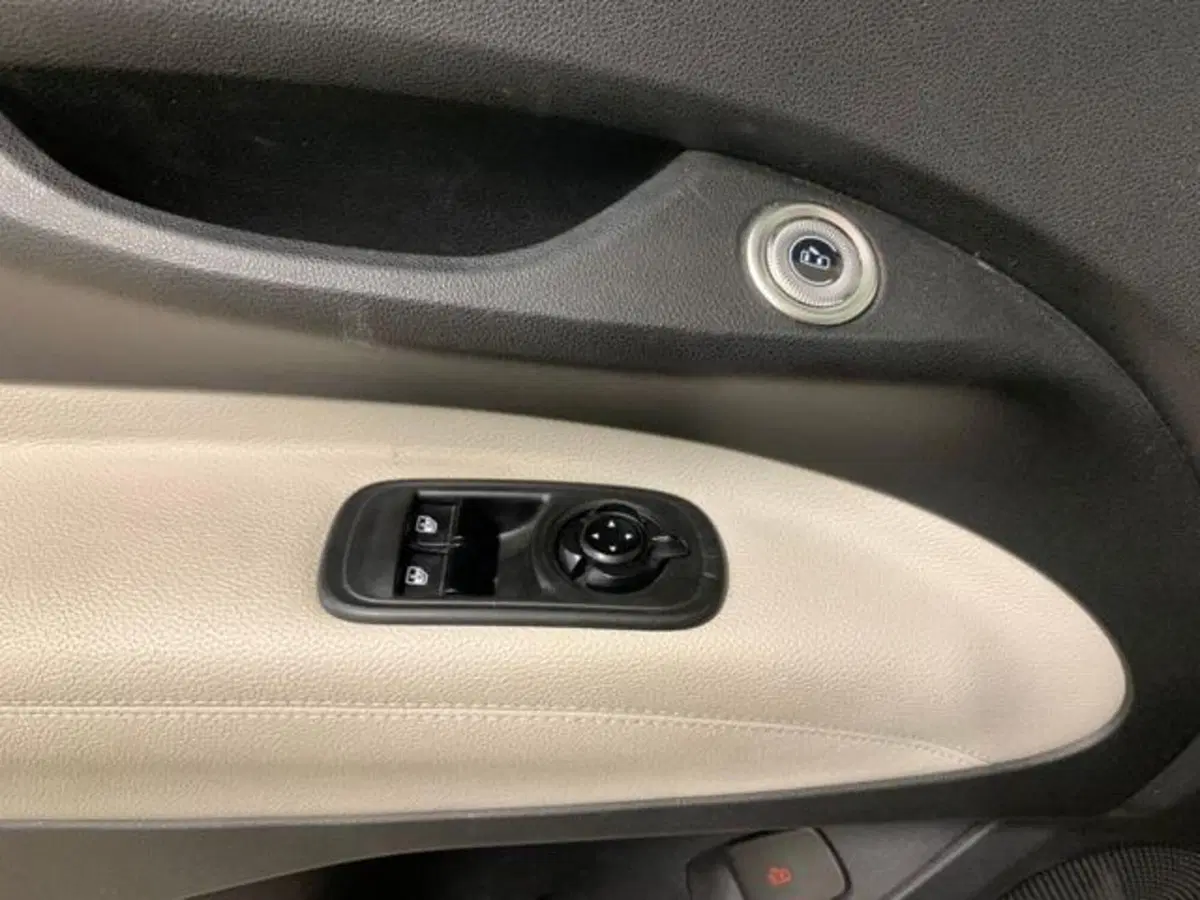Fiat 500e usata a Firenze (15)