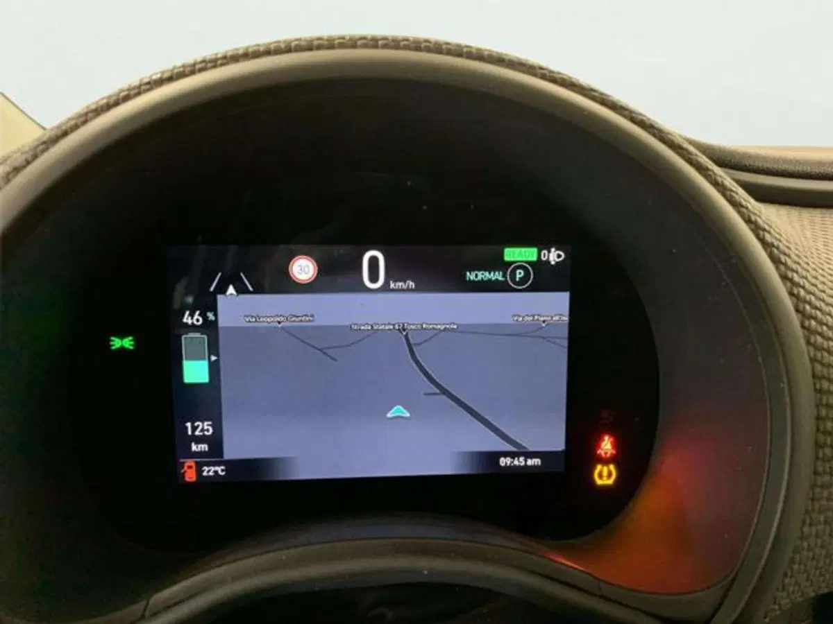 Fiat 500e usata a Firenze (8)
