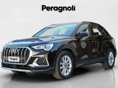 Audi Q3 35 TDI quattro S tronic Business Advanced del 2023 usata a Firenze