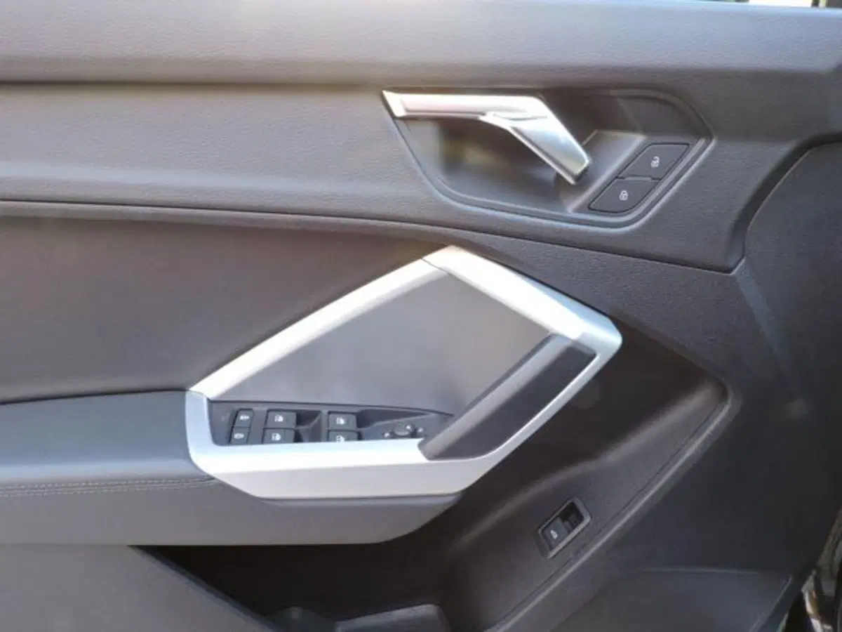 Audi Q3 usata a Firenze (17)