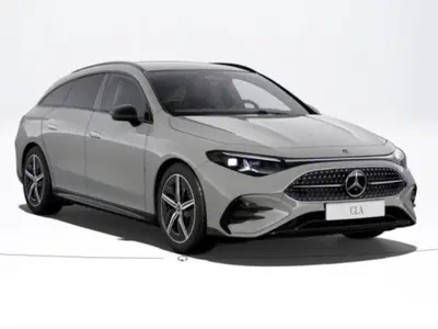 Mercedes-Benz CLA Shooting Brake 200 AMG Line Premium 4matic auto nuova a Verona