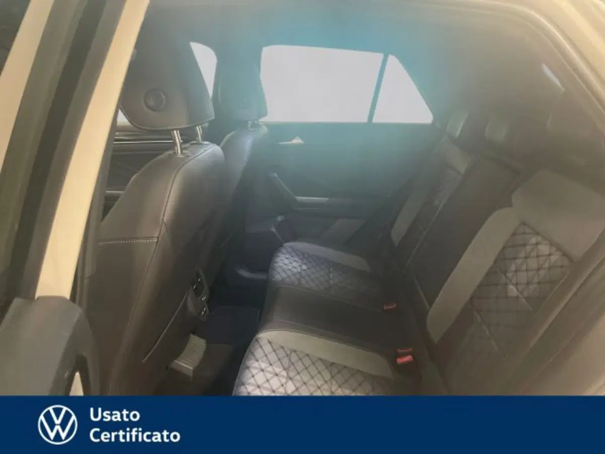 Volkswagen T-Roc usata a Vicenza (12)