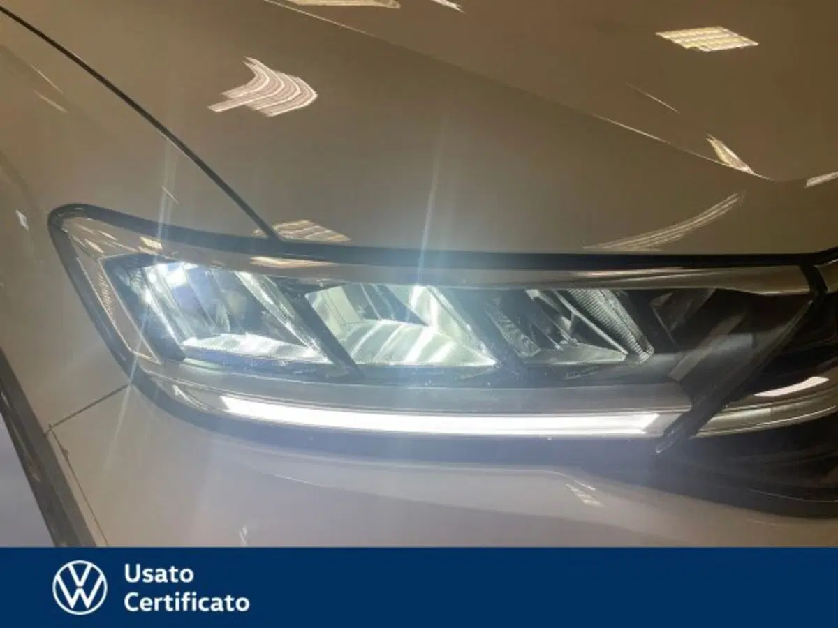 Volkswagen T-Roc usata a Vicenza (19)