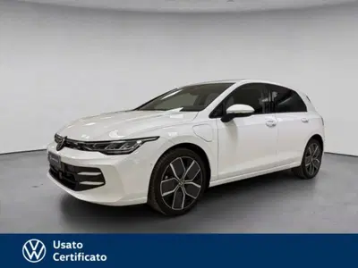Volkswagen Golf 1.5 tsi ehybrid Edition 204cv dsg del 2025 usata a Arzignano
