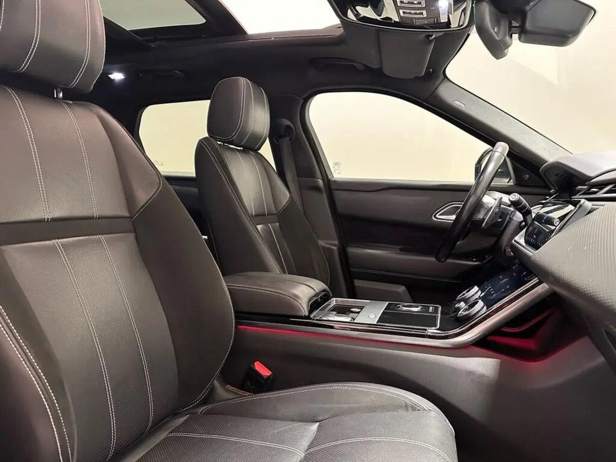 Land Rover Range Rover Velar usata a Varese (6)