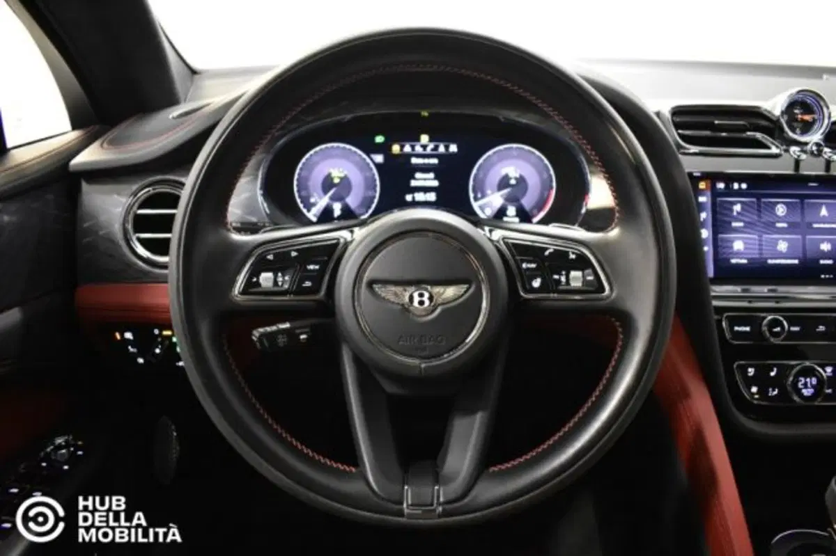 Bentley Bentayga usata a Perugia (11)