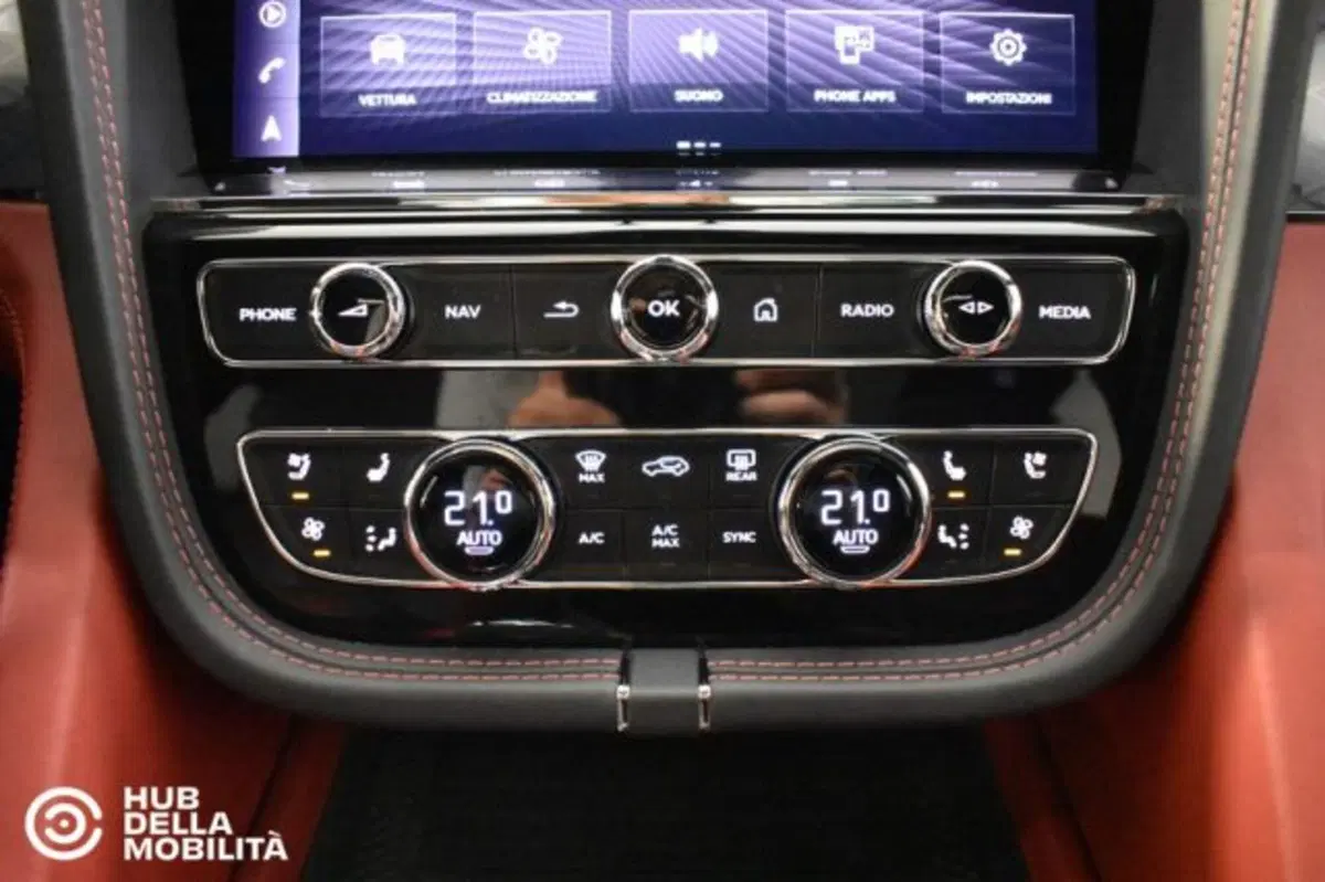 Bentley Bentayga usata a Perugia (15)