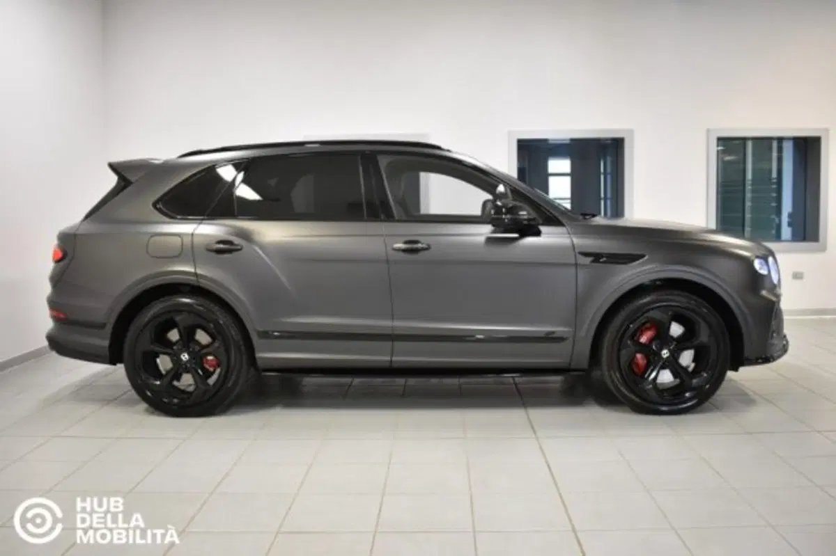 Bentley Bentayga usata a Perugia (3)